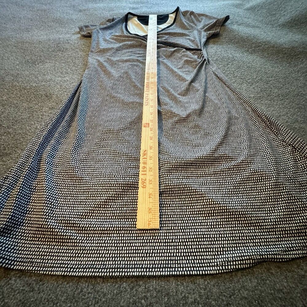 prAna Dress Womens Large Wrap Front Stretch Knit Black White Geometric Casual - Picture 9 of 9